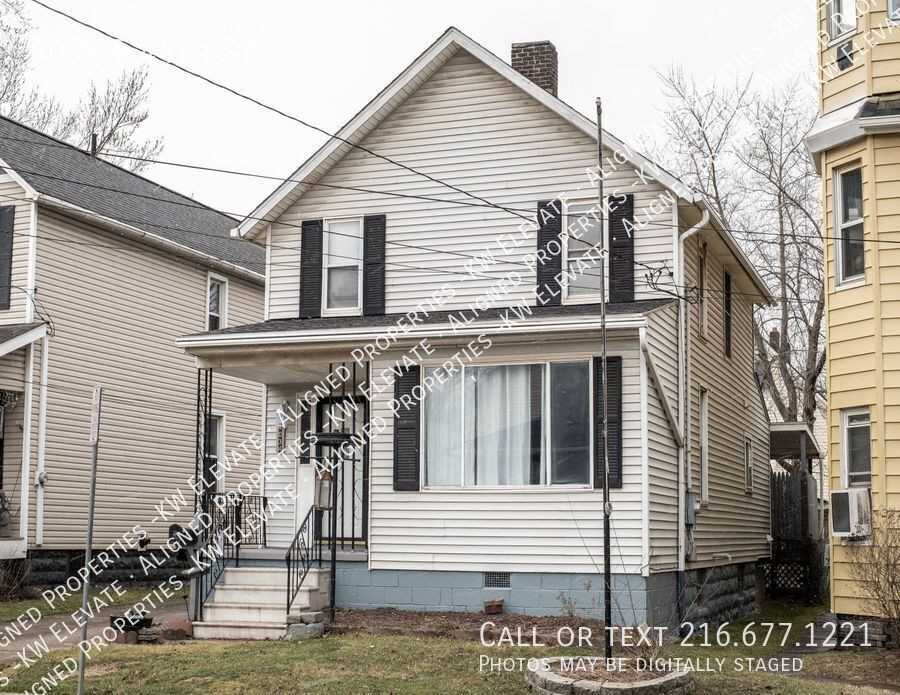 4034 E 44th St - Photo 2 of 34