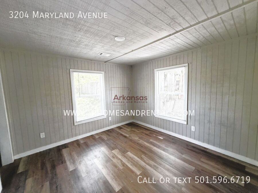 3204 Maryland Ave - Photo 7 of 9