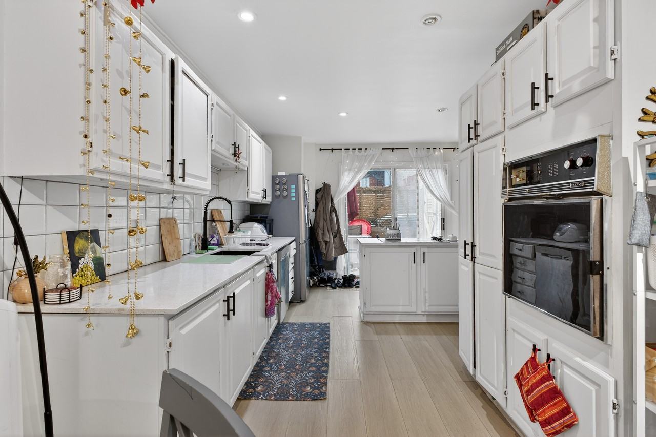 1690 Rue Leclaire - Photo 5 of 19