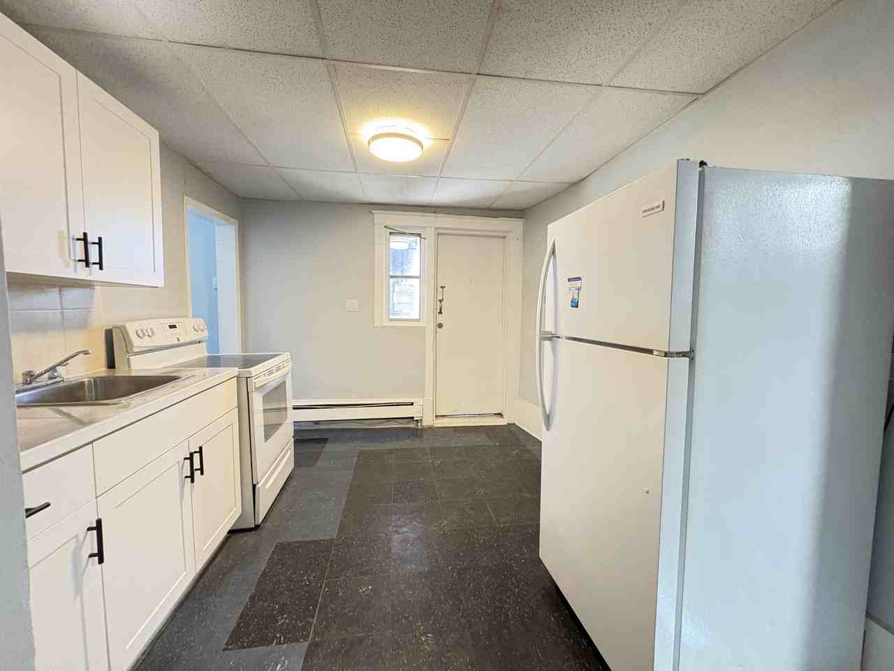 19 Westinghouse Ave Unit 2 - Photo 2 of 10