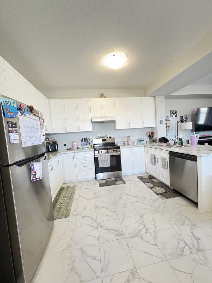 79 Lloyd Davies Way - Photo 5 of 27