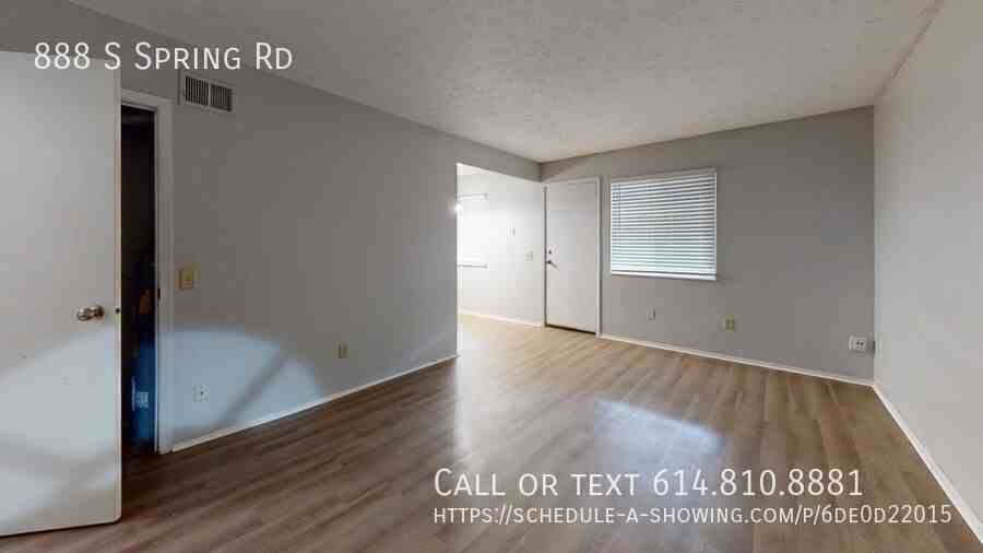 888 S Spring Rd - Photo 3 of 11