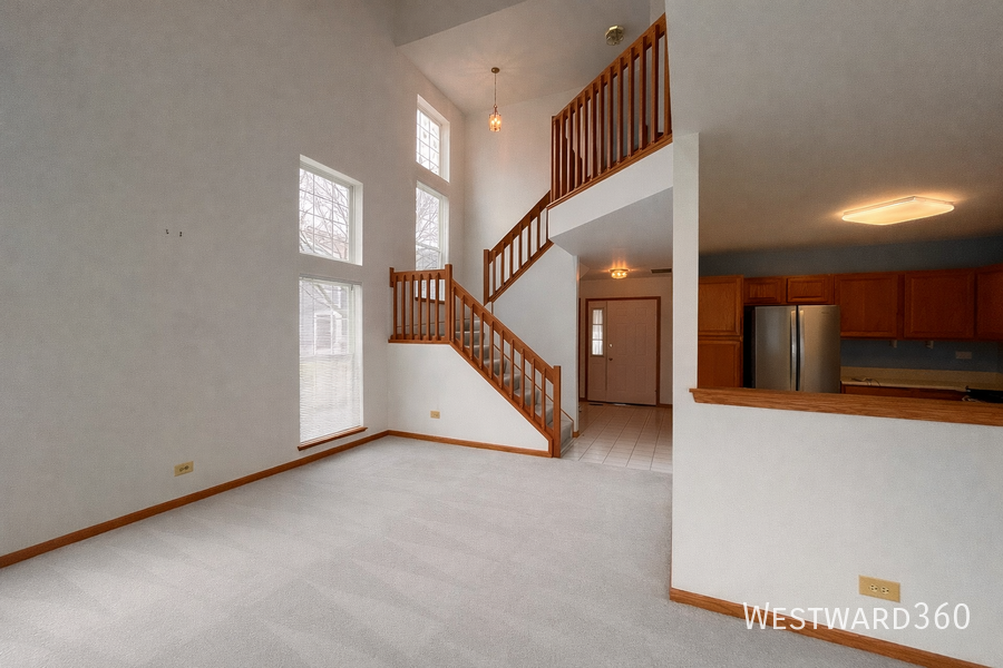 18 Stonegate Ct - Photo 5 of 32