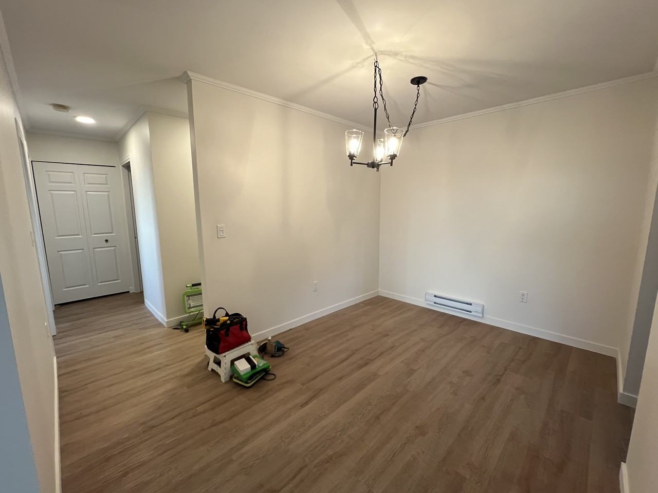 1001 Ridgeway Ave - Photo 3 of 16