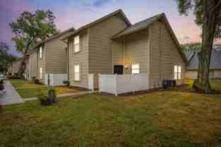 8016 N Saint Peter Ave - Photo 1 of 1