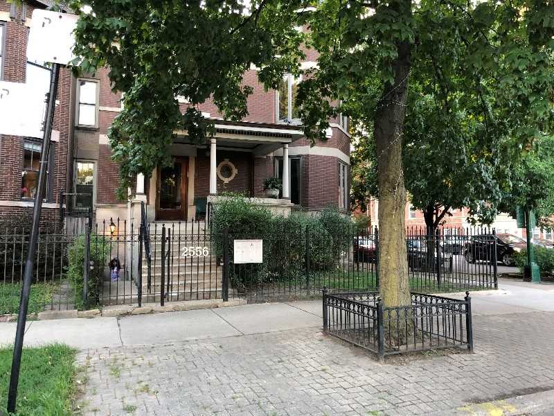 2556 N Kedzie Blvd - Photo 3 of 31