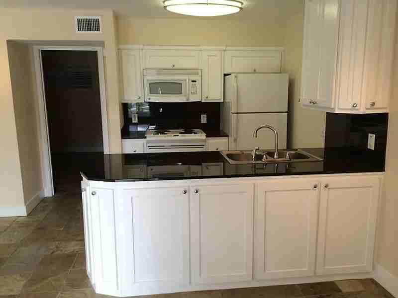 2300 Park St - Photo 6 of 18