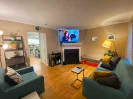 featured image of 1059 W Barre St