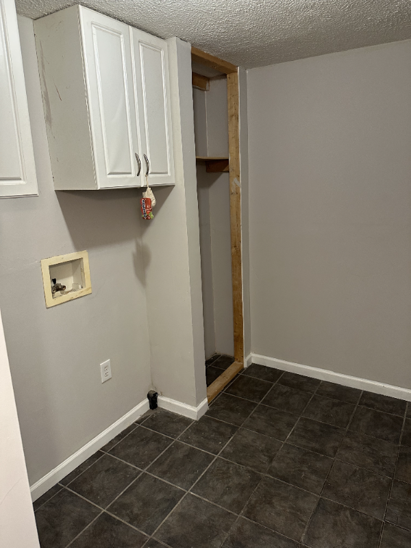 3022 Bank St - Photo 7 of 11