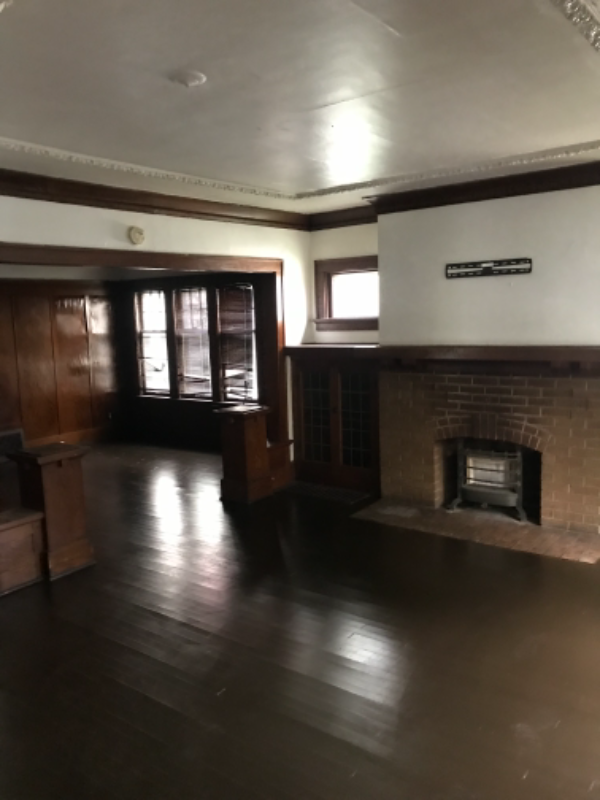 2668 N 40th St - Photo 4 of 10