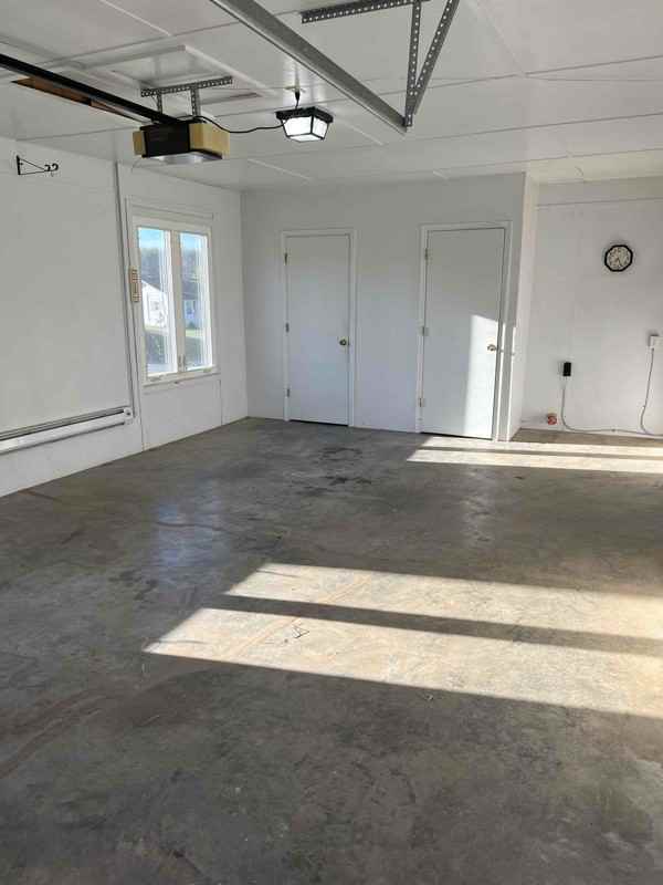 5946 Centennial Rd - Photo 3 of 13