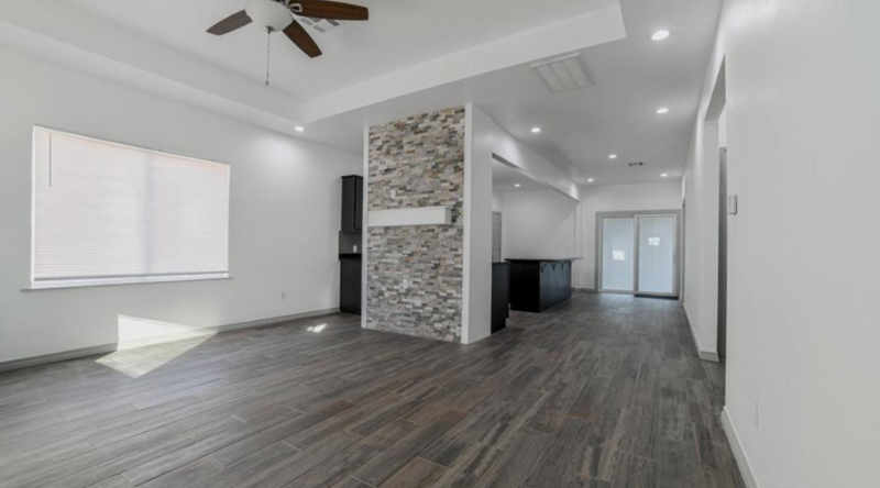 2312 N Everest Ave - Photo 6 of 19