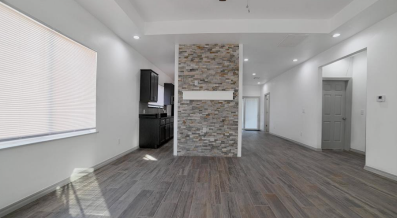 2312 N Everest Ave - Photo 7 of 19