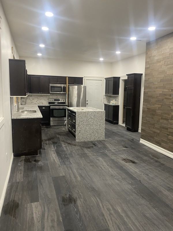 3478 Ludden St - Photo 3 of 20