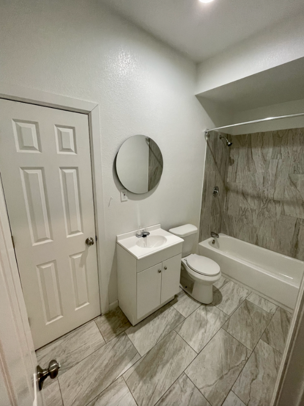 930 S Tennyson St #930 - Photo 7 of 16