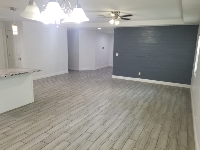 1406 E Renfro St - Photo 2 of 20