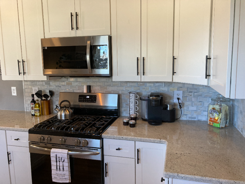 3779 Heinman Rd - Photo 4 of 34