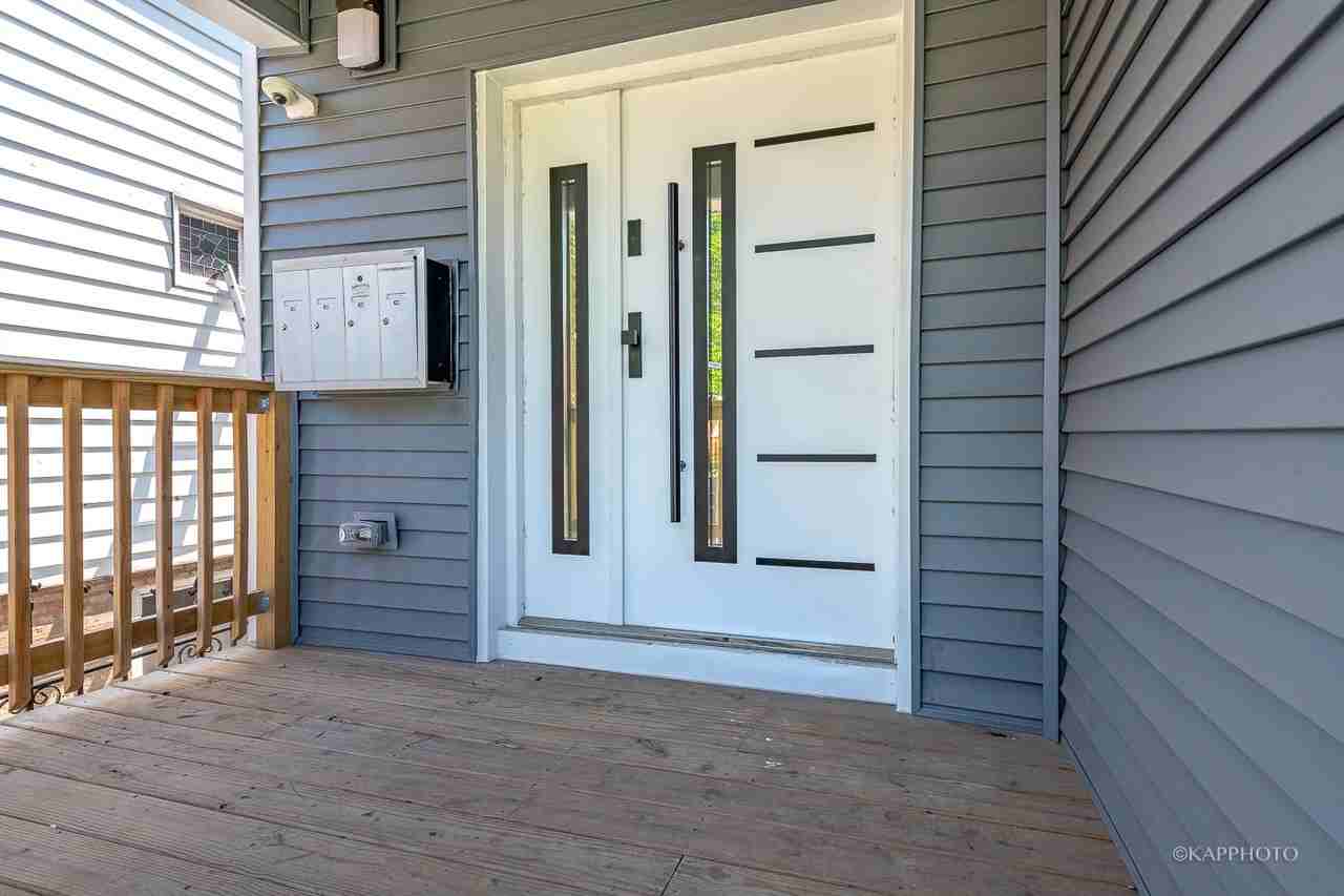 5855 S Indiana Ave #1 - Photo 2 of 20