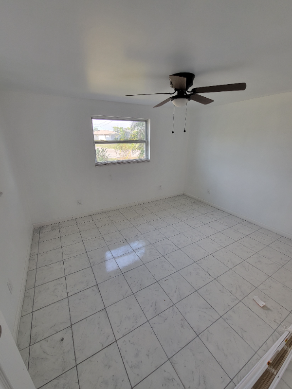 111 Francis Dr Ne - Photo 5 of 11