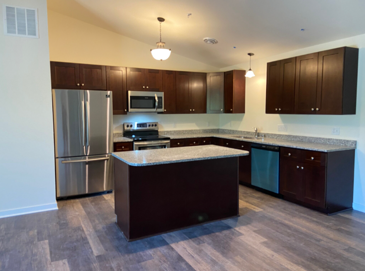 210 S 6th St #4 - Photo 2 of 10