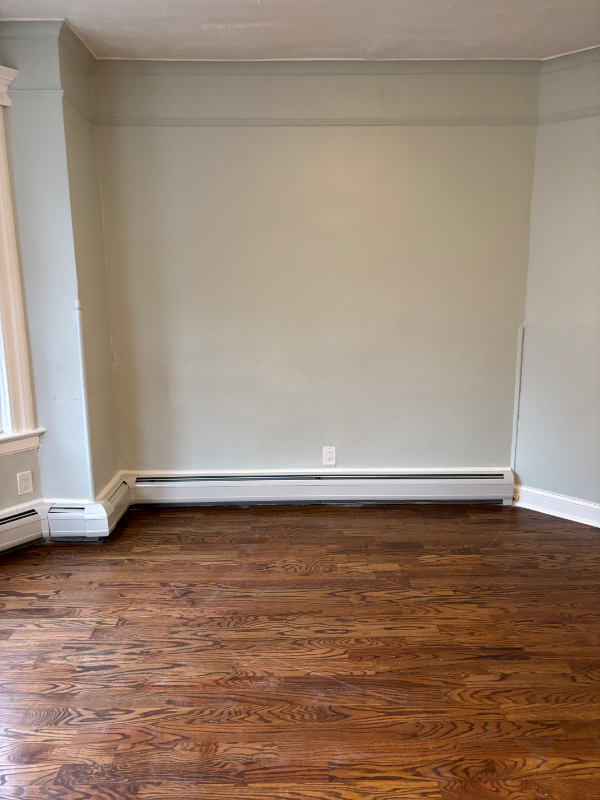 187 Seymour Ave #1 - Photo 3 of 33