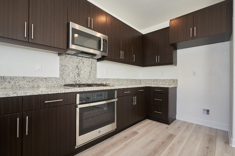 389 Havasu Way - Photo 4 of 27