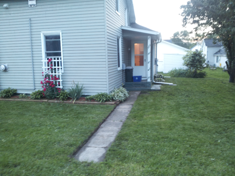 310 E Saratoga St - Photo 2 of 17