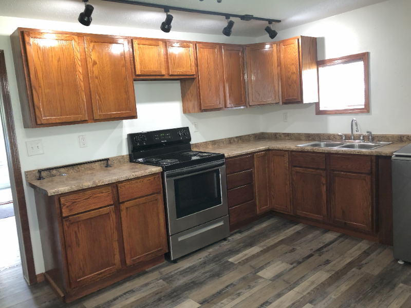 310 E Saratoga St - Photo 6 of 17