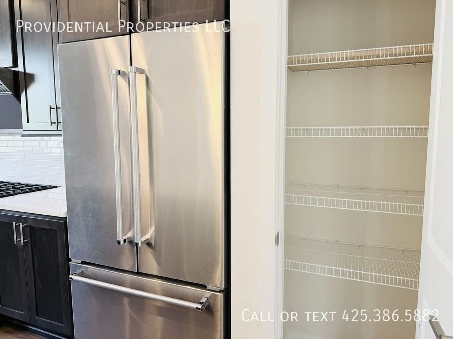 14669 36th Ave Ne #1 - Photo 7 of 27