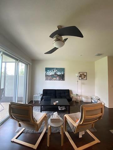 6828 Holly Heath Dr - Photo 2 of 16