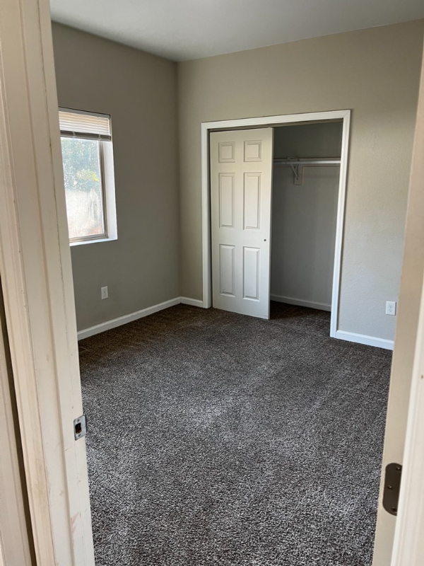 932 S Tennyson St - Photo 2 of 19