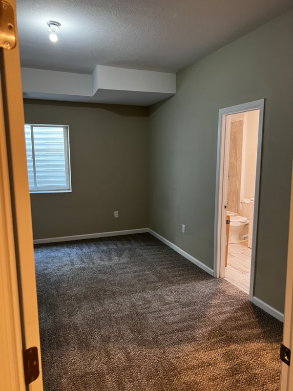 932 S Tennyson St - Photo 3 of 19