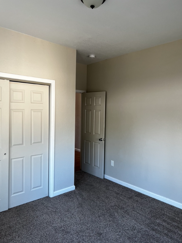 932 S Tennyson St - Photo 6 of 19