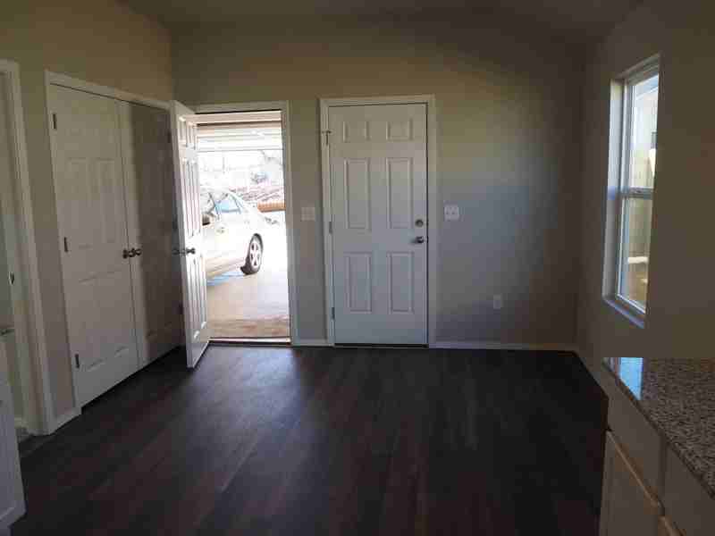 1039 S Nighthawk Ln - Photo 2 of 21