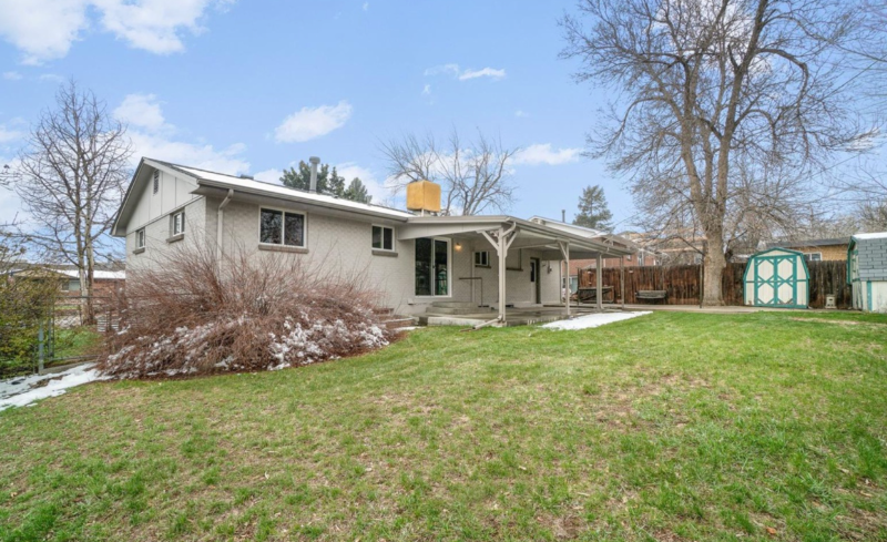 89 W 81st Pl - Photo 2 of 8