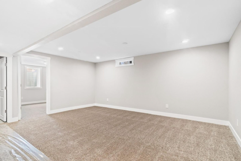 89 W 81st Pl - Photo 7 of 8