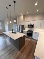 994 E Railroad Ave - Photo 1 of 1