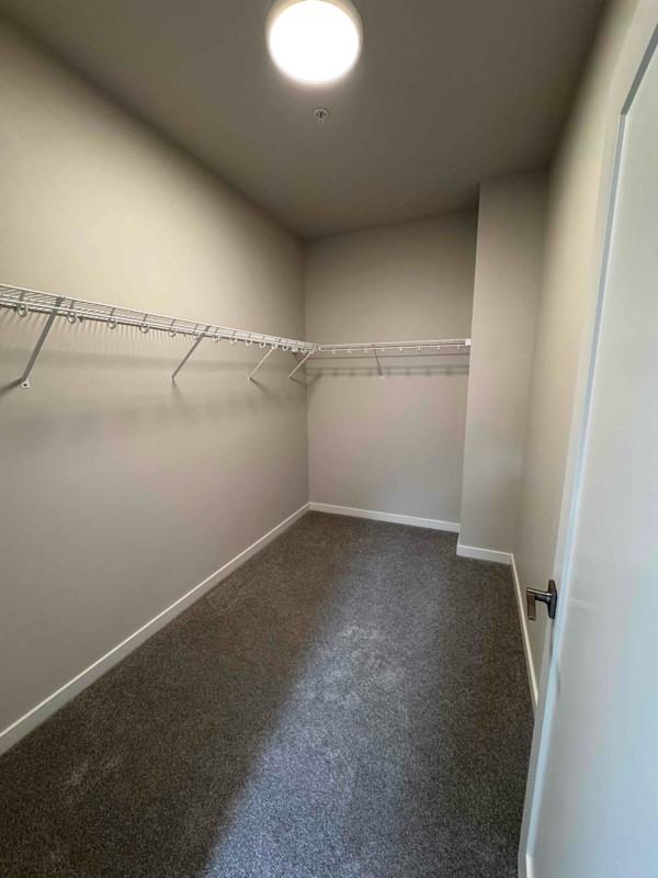 994 E Railroad Ave - Photo 7 of 19