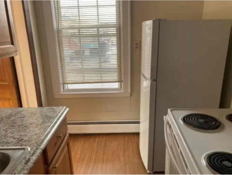 63 Highland St #1 - Photo 7 of 8