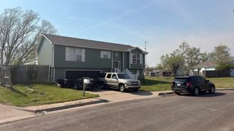 1723 Sw 72nd Pl - Photo 1 of 1