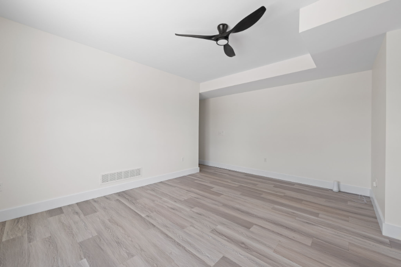 1295 Holmden Ave #1 - Photo 7 of 13