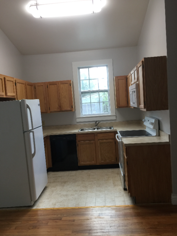 2513 Annunciation St #A - Photo 2 of 8