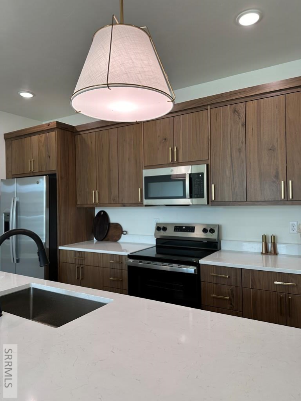 1266 Wright Ave - Photo 4 of 5