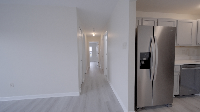 136 Brookland Ct #8 - Photo 6 of 17