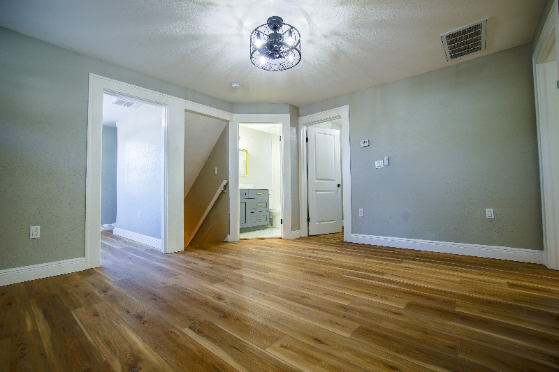 2900 1st Ave S #B - Photo 4 of 21