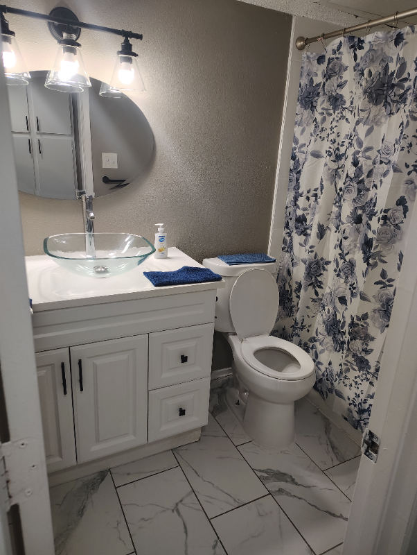 412 Summit Ave - Photo 7 of 10