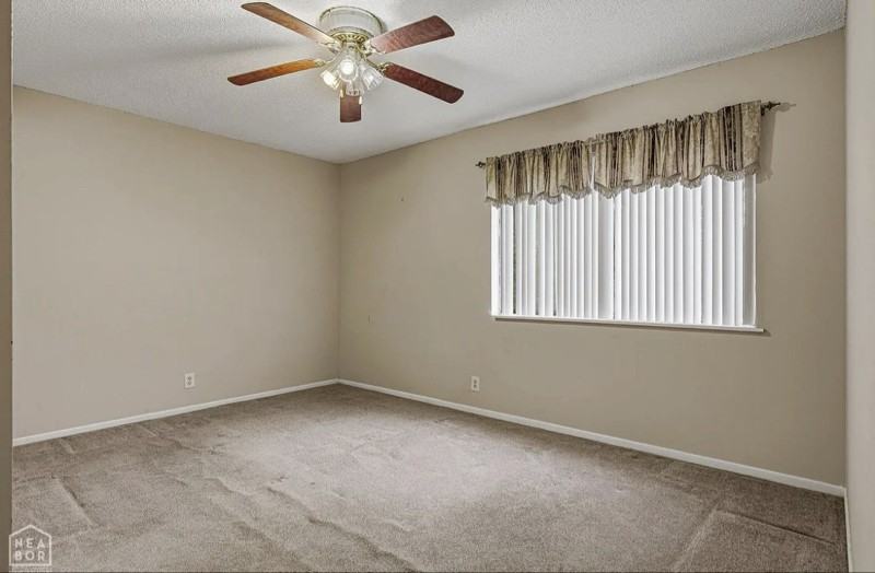 112 Sparkey Dr - Photo 6 of 9