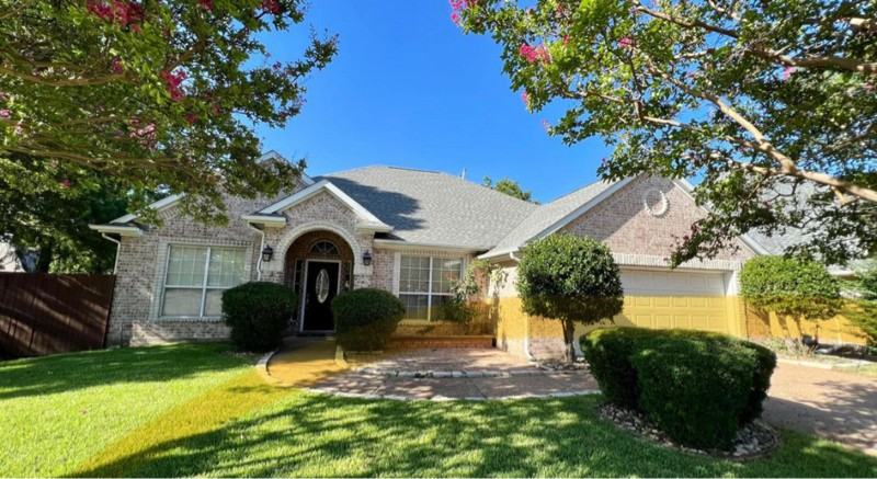 3332 Heather Glen Dr - Photo 2 of 21