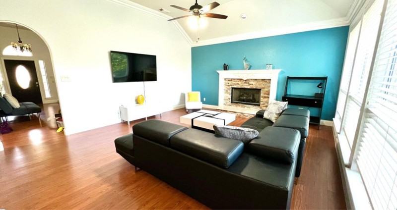 3332 Heather Glen Dr - Photo 3 of 21