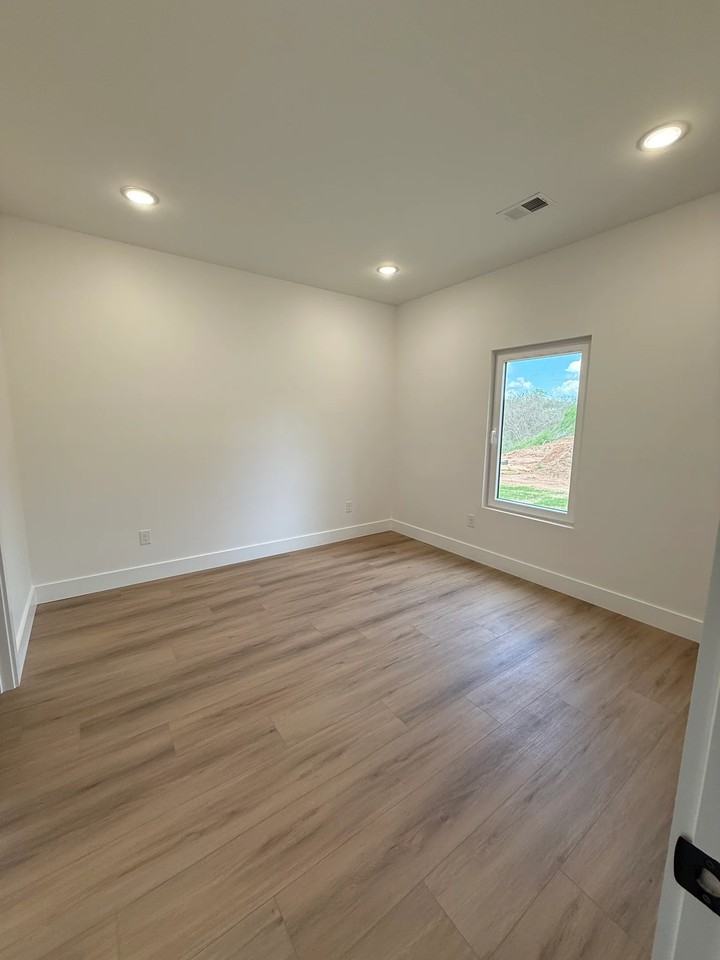 731 Old Whitney Rd - Photo 6 of 43